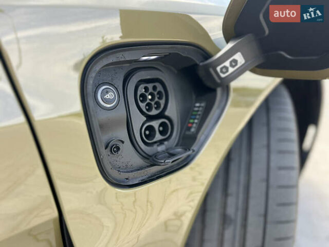 Зеленый Ауди RS e-tron GT, объемом двигателя 0 л и пробегом 20 тыс. км за 70000 $, фото 23 на Automoto.ua
