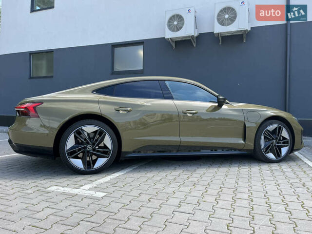 Зеленый Ауди RS e-tron GT, объемом двигателя 0 л и пробегом 20 тыс. км за 70000 $, фото 9 на Automoto.ua