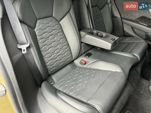 Зеленый Ауди RS e-tron GT, объемом двигателя 0 л и пробегом 20 тыс. км за 70000 $, фото 52 на Automoto.ua