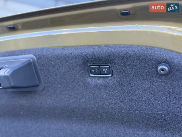 Зеленый Ауди RS e-tron GT, объемом двигателя 0 л и пробегом 19 тыс. км за 69000 $, фото 33 на Automoto.ua
