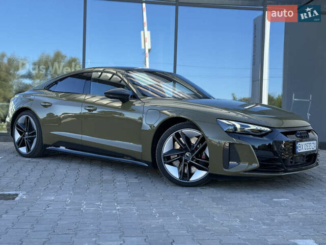 Зеленый Ауди RS e-tron GT, объемом двигателя 0 л и пробегом 19 тыс. км за 69000 $, фото 24 на Automoto.ua