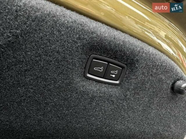 Зеленый Ауди RS e-tron GT, объемом двигателя 0 л и пробегом 27 тыс. км за 71900 $, фото 87 на Automoto.ua