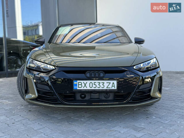 Зеленый Ауди RS e-tron GT, объемом двигателя 0 л и пробегом 19 тыс. км за 69000 $, фото 18 на Automoto.ua