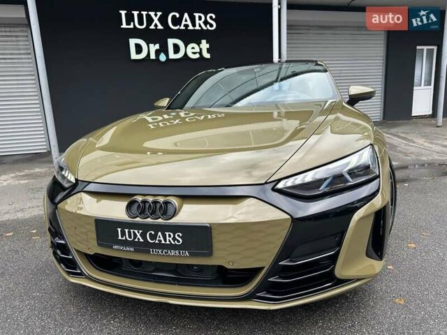 Зеленый Ауди RS e-tron GT, объемом двигателя 0 л и пробегом 27 тыс. км за 71900 $, фото 19 на Automoto.ua