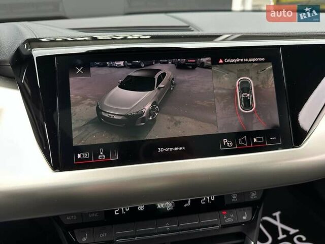 Зеленый Ауди RS e-tron GT, объемом двигателя 0 л и пробегом 27 тыс. км за 71900 $, фото 65 на Automoto.ua