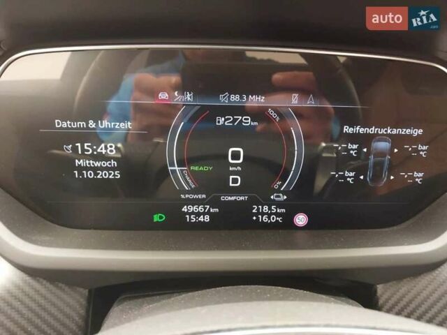 Зелений Ауді RS e-tron GT, об'ємом двигуна 0 л та пробігом 49 тис. км за 75900 $, фото 5 на Automoto.ua