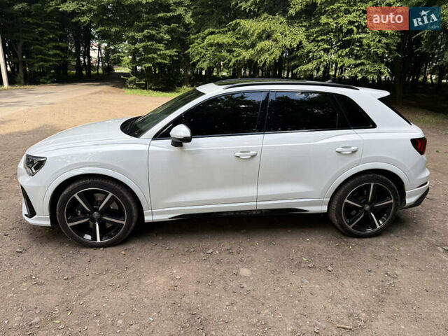 Белый Ауди RS Q3, объемом двигателя 2.48 л и пробегом 55 тыс. км за 52000 $, фото 2 на Automoto.ua