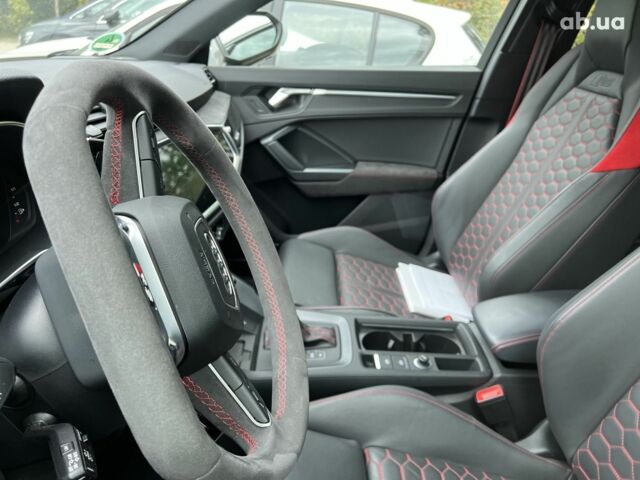 Ауди RS Q3, объемом двигателя 2.48 л и пробегом 25 тыс. км за 63252 $, фото 26 на Automoto.ua