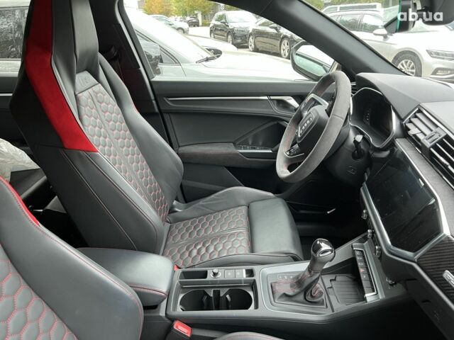Ауди RS Q3, объемом двигателя 2.48 л и пробегом 25 тыс. км за 63252 $, фото 15 на Automoto.ua