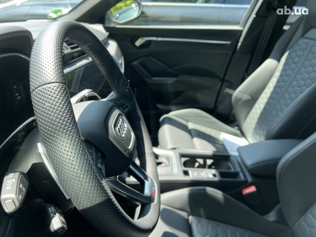 Ауди RS Q3, объемом двигателя 2.48 л и пробегом 12 тыс. км за 70533 $, фото 28 на Automoto.ua