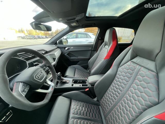 Ауді RS Q3, об'ємом двигуна 2.48 л та пробігом 7 тис. км за 73250 $, фото 23 на Automoto.ua