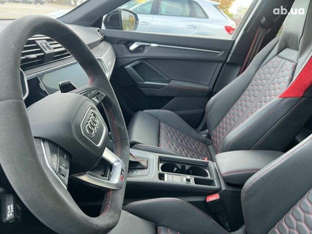 Ауді RS Q3, об'ємом двигуна 2.48 л та пробігом 7 тис. км за 73250 $, фото 21 на Automoto.ua