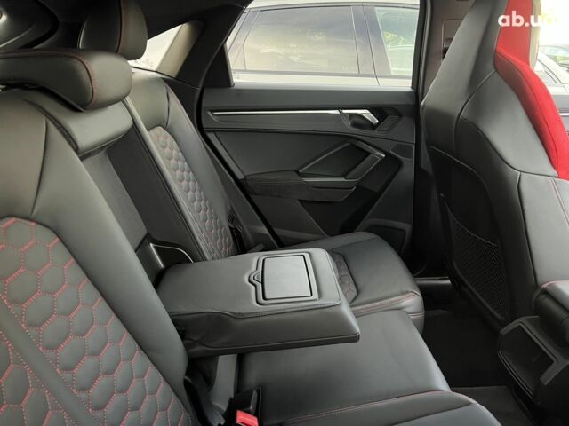 Ауді RS Q3, об'ємом двигуна 2.48 л та пробігом 7 тис. км за 73250 $, фото 10 на Automoto.ua