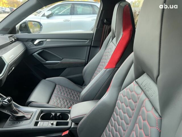 Ауді RS Q3, об'ємом двигуна 2.48 л та пробігом 7 тис. км за 73250 $, фото 12 на Automoto.ua