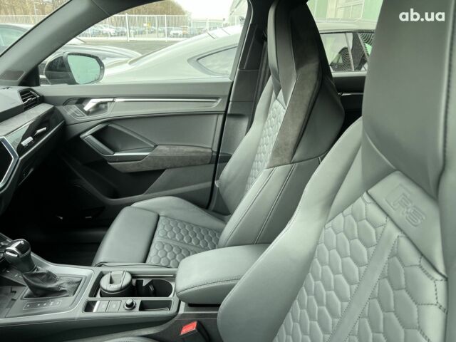 Ауди RS Q3, объемом двигателя 2.48 л и пробегом 1 тыс. км за 81075 $, фото 27 на Automoto.ua