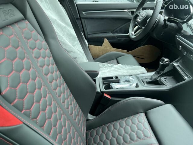 Ауди RS Q3, объемом двигателя 2.48 л и пробегом 0 тыс. км за 89661 $, фото 27 на Automoto.ua