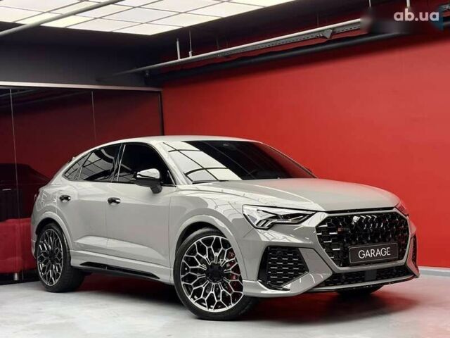 Ауди RS Q3, объемом двигателя 2.5 л и пробегом 8 тыс. км за 99900 $, фото 14 на Automoto.ua