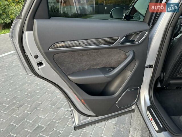 Ауди RS Q3 2016 в Луцке на Automoto.ua Серый Ауди RS Q3, объемом двигателя 2.48 л и пробегом 97 тыс. км за 35000 $, фото 112 на Automoto.ua