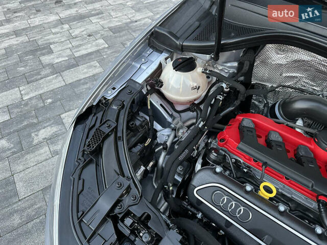 Ауди RS Q3 2016 в Луцке на Automoto.ua Серый Ауди RS Q3, объемом двигателя 2.48 л и пробегом 97 тыс. км за 35000 $, фото 156 на Automoto.ua