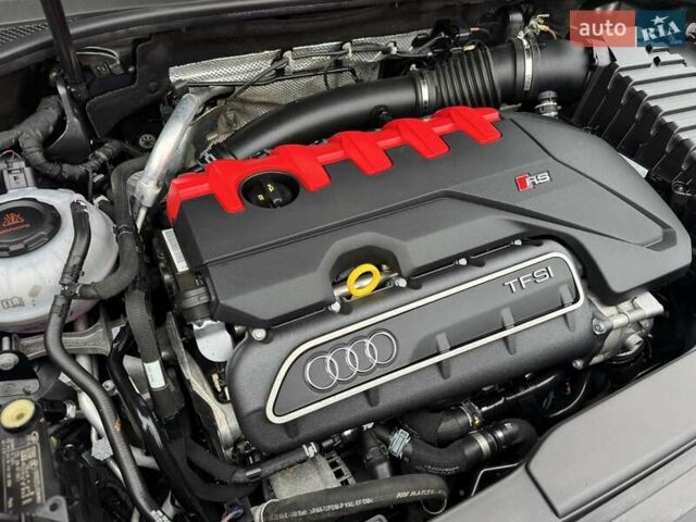 Сірий Ауді RS Q3, об'ємом двигуна 2.48 л та пробігом 48 тис. км за 59000 $, фото 55 на Automoto.ua