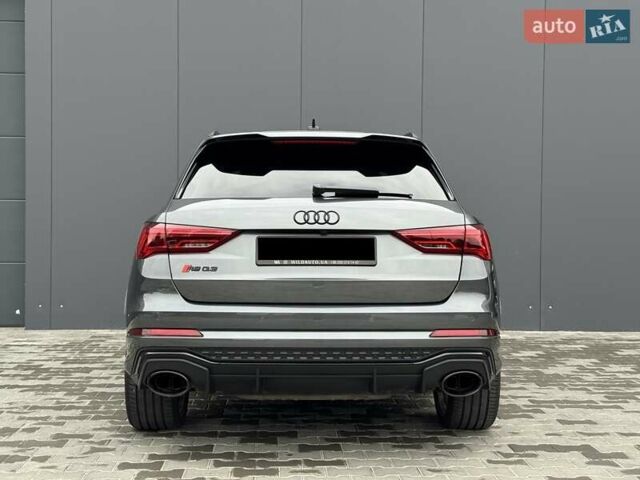 Сірий Ауді RS Q3, об'ємом двигуна 2.48 л та пробігом 48 тис. км за 59000 $, фото 4 на Automoto.ua