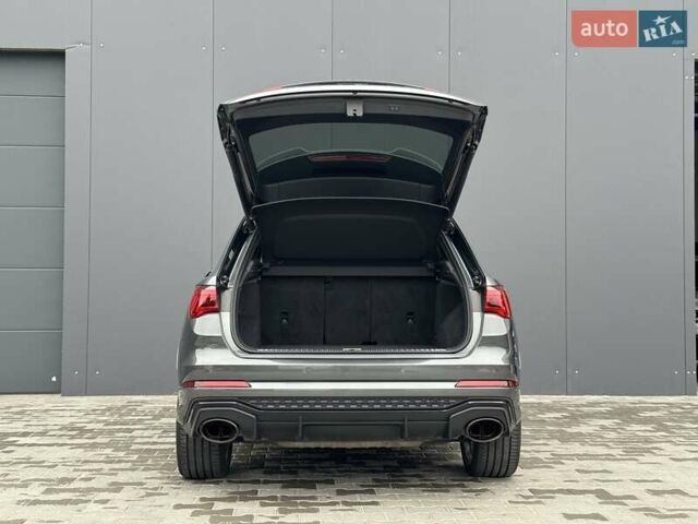 Сірий Ауді RS Q3, об'ємом двигуна 2.48 л та пробігом 48 тис. км за 59000 $, фото 51 на Automoto.ua