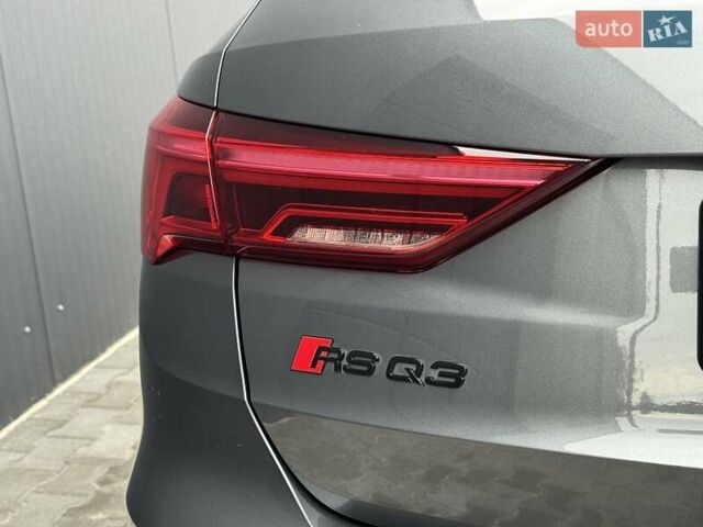Сірий Ауді RS Q3, об'ємом двигуна 2.48 л та пробігом 48 тис. км за 59000 $, фото 13 на Automoto.ua
