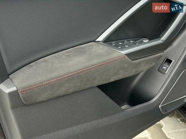 Сірий Ауді RS Q3, об'ємом двигуна 2.48 л та пробігом 48 тис. км за 59000 $, фото 16 на Automoto.ua