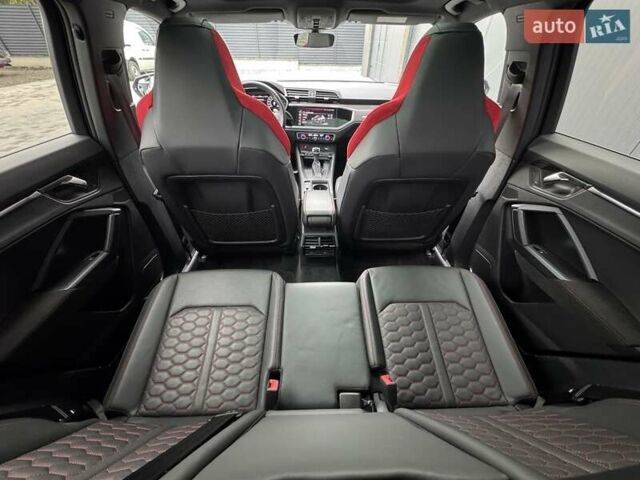 Сірий Ауді RS Q3, об'ємом двигуна 2.48 л та пробігом 48 тис. км за 59000 $, фото 30 на Automoto.ua