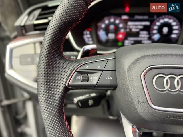 Серый Ауди RS Q3, объемом двигателя 2.5 л и пробегом 8 тыс. км за 96900 $, фото 40 на Automoto.ua