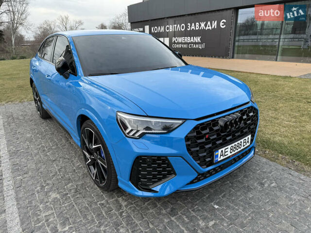 Синий Ауди RS Q3, объемом двигателя 2.48 л и пробегом 31 тыс. км за 76000 $, фото 3 на Automoto.ua
