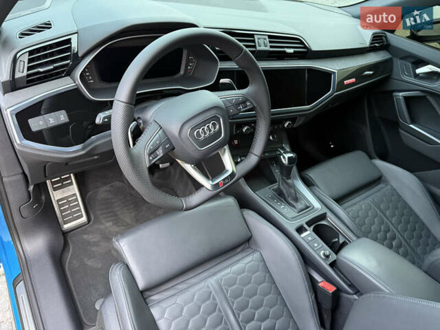 Синий Ауди RS Q3, объемом двигателя 2.48 л и пробегом 31 тыс. км за 76000 $, фото 19 на Automoto.ua