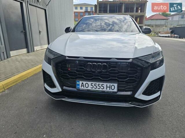 Белый Ауди RS Q8, объемом двигателя 4 л и пробегом 116 тыс. км за 89000 $, фото 3 на Automoto.ua