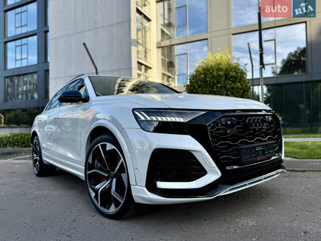 Білий Ауді RS Q8, об'ємом двигуна 4 л та пробігом 82 тис. км за 92500 $, фото 15 на Automoto.ua