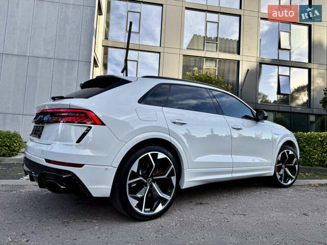 Білий Ауді RS Q8, об'ємом двигуна 4 л та пробігом 82 тис. км за 92500 $, фото 29 на Automoto.ua