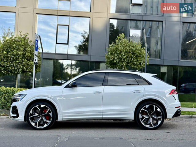 Білий Ауді RS Q8, об'ємом двигуна 4 л та пробігом 82 тис. км за 92500 $, фото 40 на Automoto.ua