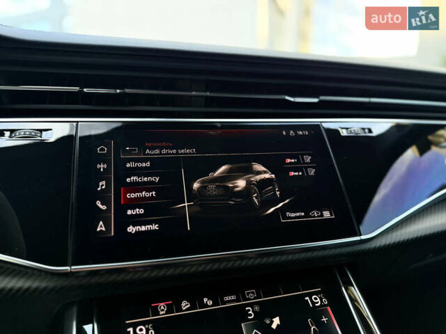 Білий Ауді RS Q8, об'ємом двигуна 4 л та пробігом 82 тис. км за 92500 $, фото 3 на Automoto.ua