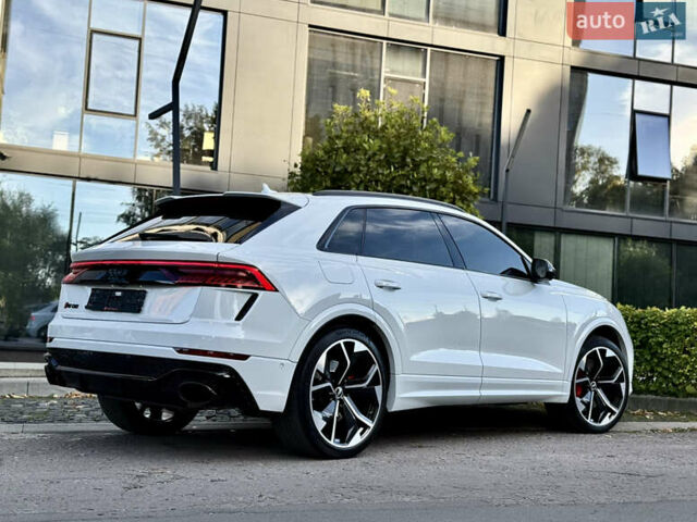 Білий Ауді RS Q8, об'ємом двигуна 4 л та пробігом 82 тис. км за 92500 $, фото 31 на Automoto.ua
