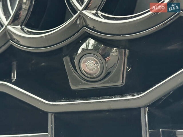 Черный Ауди RS Q8, объемом двигателя 4 л и пробегом 54 тыс. км за 94000 $, фото 35 на Automoto.ua