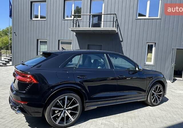 Чорний Ауді RS Q8, об'ємом двигуна 4 л та пробігом 130 тис. км за 80000 $, фото 7 на Automoto.ua