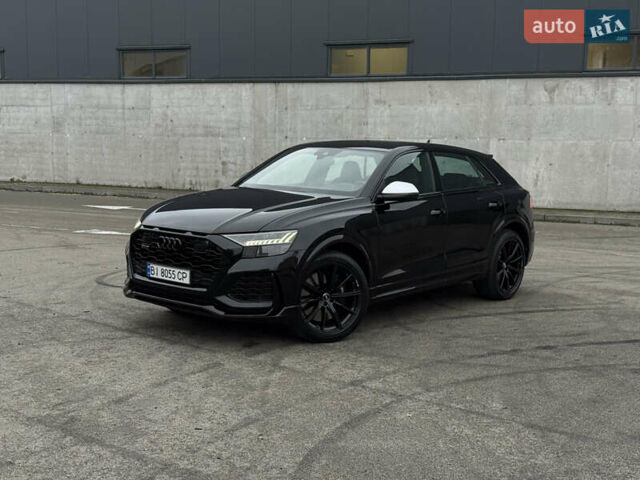 Чорний Ауді RS Q8, об'ємом двигуна 4 л та пробігом 174 тис. км за 76000 $, фото 7 на Automoto.ua