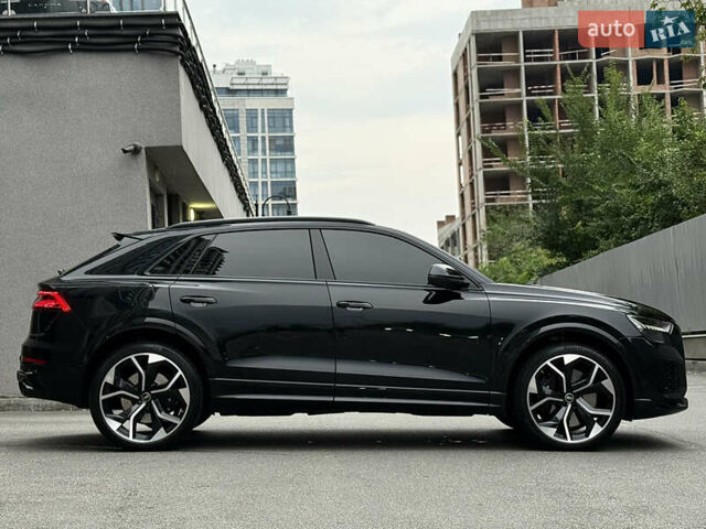 Чорний Ауді RS Q8, об'ємом двигуна 4 л та пробігом 54 тис. км за 98000 $, фото 11 на Automoto.ua
