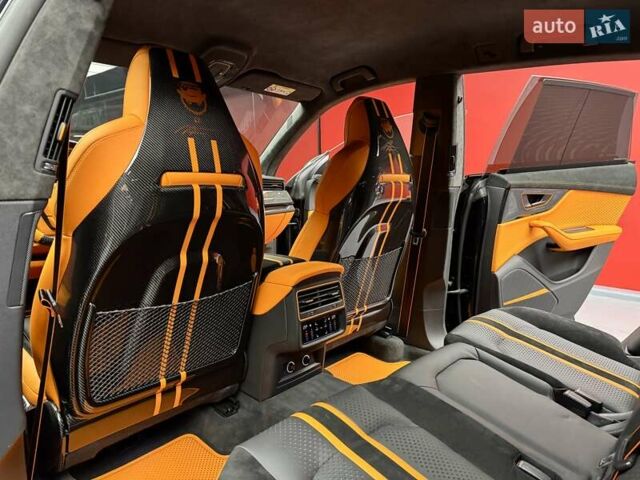 Чорний Ауді RS Q8, об'ємом двигуна 4 л та пробігом 22 тис. км за 198800 $, фото 52 на Automoto.ua