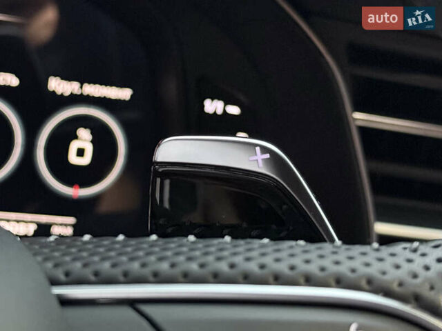 Черный Ауди RS Q8, объемом двигателя 4 л и пробегом 54 тыс. км за 94000 $, фото 72 на Automoto.ua