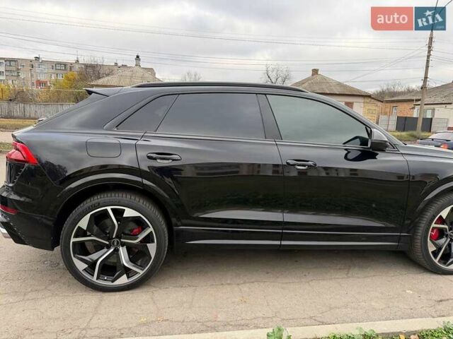 Черный Ауди RS Q8, объемом двигателя 4 л и пробегом 85 тыс. км за 104000 $, фото 6 на Automoto.ua