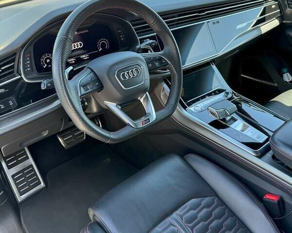 Чорний Ауді RS Q8, об'ємом двигуна 4 л та пробігом 130 тис. км за 80000 $, фото 20 на Automoto.ua