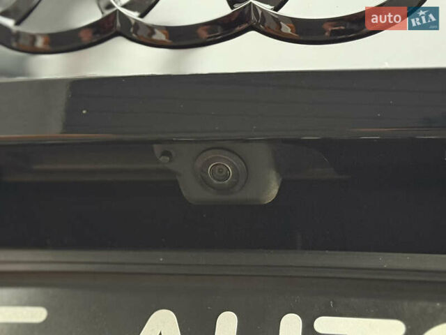 Черный Ауди RS Q8, объемом двигателя 4 л и пробегом 54 тыс. км за 94000 $, фото 41 на Automoto.ua