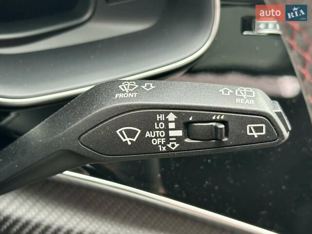 Черный Ауди RS Q8, объемом двигателя 4 л и пробегом 98 тыс. км за 84000 $, фото 68 на Automoto.ua