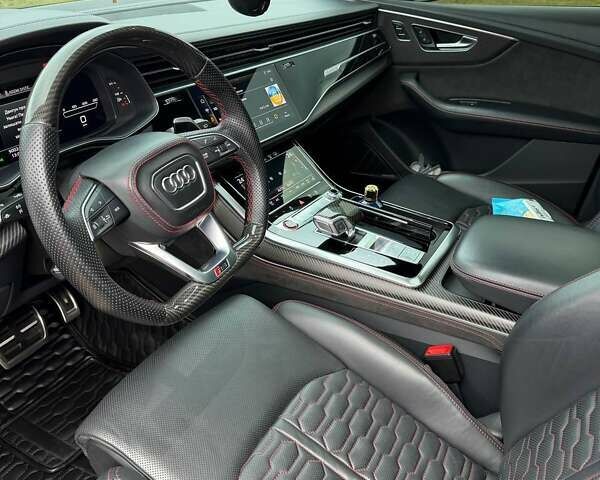 Черный Ауди RS Q8, объемом двигателя 4 л и пробегом 85 тыс. км за 104000 $, фото 25 на Automoto.ua