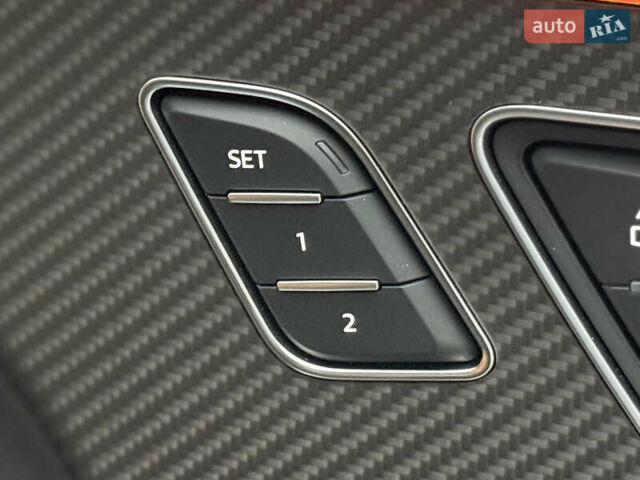 Черный Ауди RS Q8, объемом двигателя 4 л и пробегом 54 тыс. км за 94000 $, фото 60 на Automoto.ua